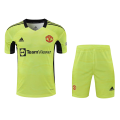 Manchester United Goalkeeper Soccer Jersey Green Kit(Jersey+Shorts) 2021/22