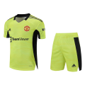 Manchester United Goalkeeper Soccer Jersey Green Kit(Jersey+Shorts) 2021/22